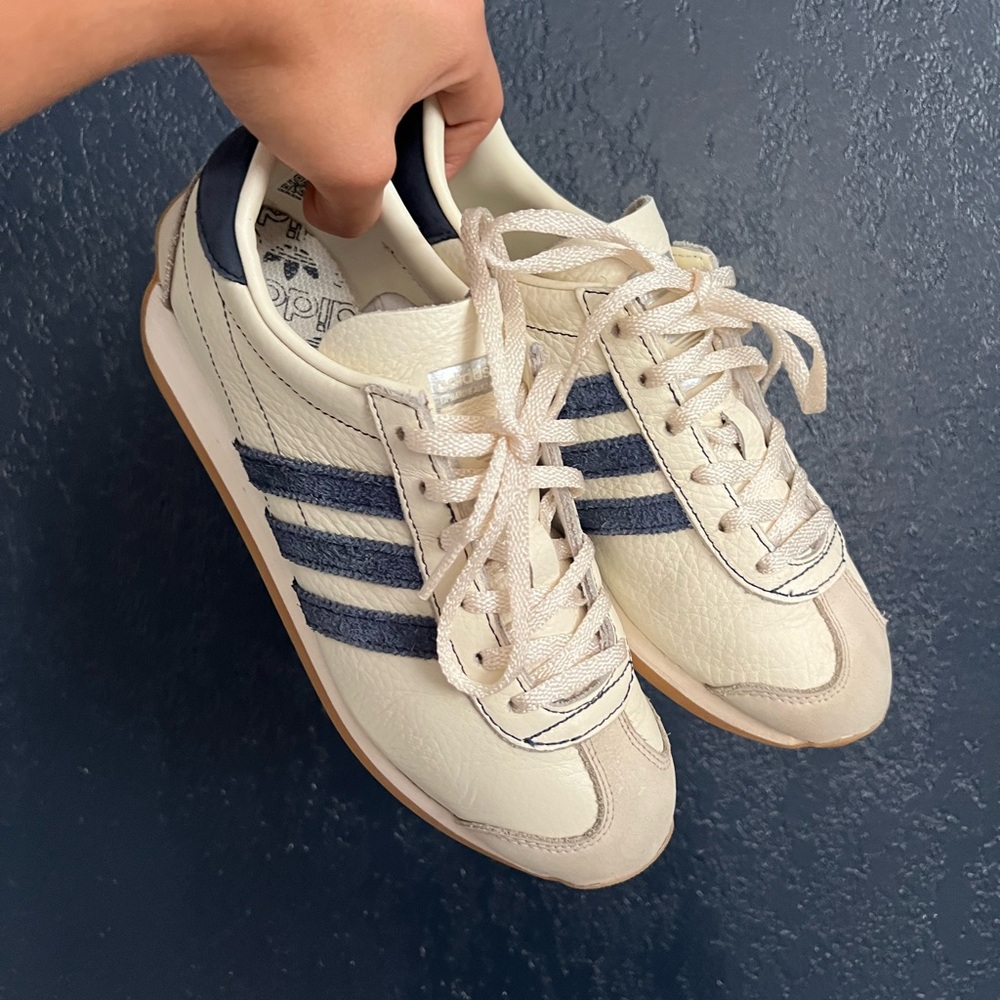 Adidas Country OG Sneakers - Picture 2 of 7